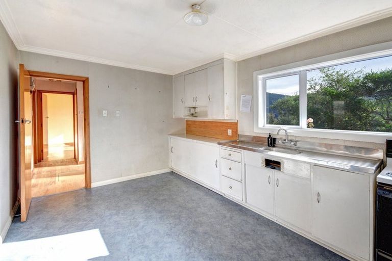 Photo of property in 239 Pine Hill Road, Dalmore, Dunedin, 9010