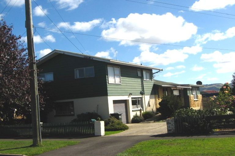Photo of property in 13 Severn Street, Mosgiel, 9024