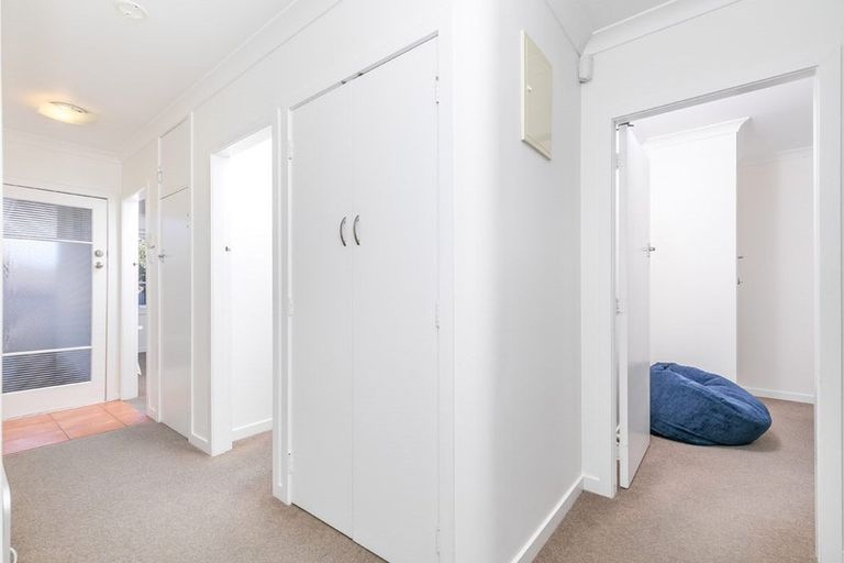 Photo of property in 29 Lake Crescent, Hamilton Lake, Hamilton, 3204