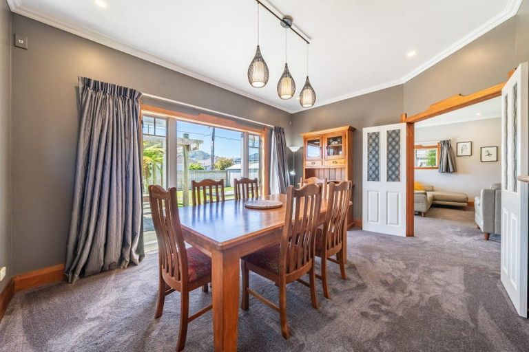 Photo of property in 17 Mcparland Street, Ebdentown, Upper Hutt, 5018