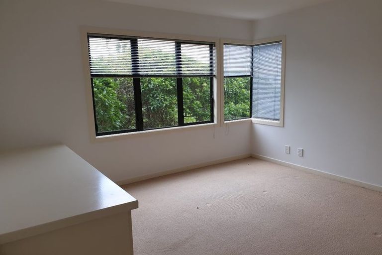 Photo of property in 7 Imran Terrace, Khandallah, Wellington, 6035