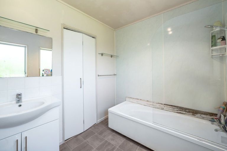 Photo of property in 61 Albert Street, Masterton, 5810