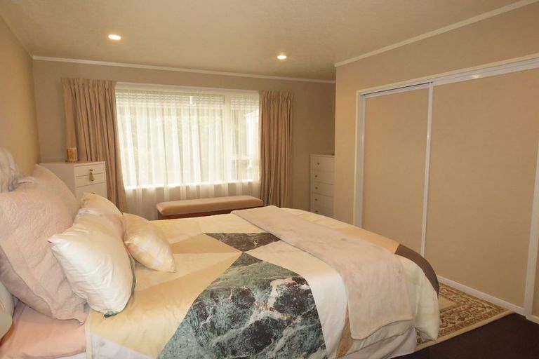 Photo of property in 51 Vogel Place, Waikiwi, Invercargill, 9810