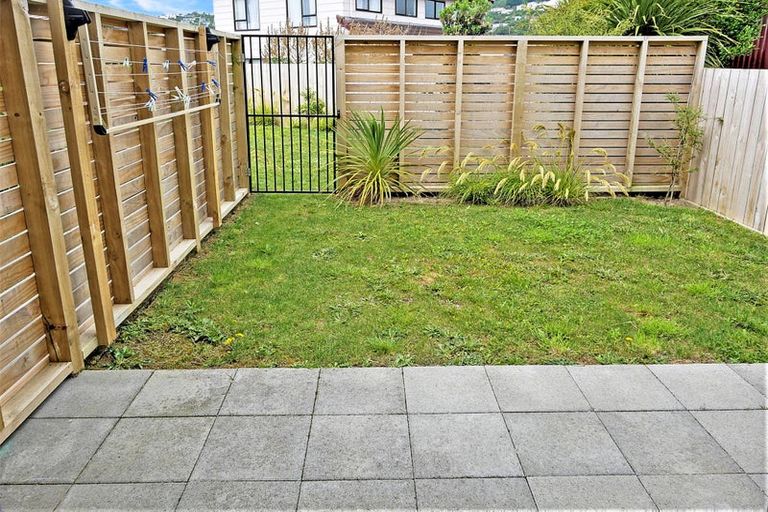 Photo of property in 2 Stone Street, Miramar, Wellington, 6022