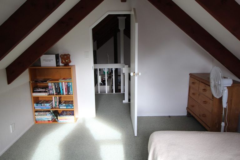 Photo of property in 4 Landau Court, Ashhurst, 4810