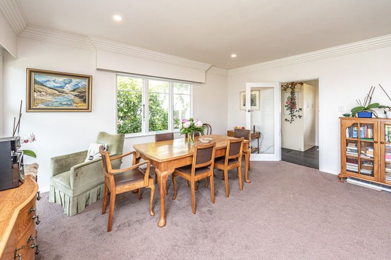 Photo of property in 10 Great North Road, Saint Johns Hill, Whanganui, 4500