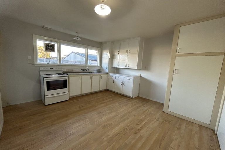 Photo of property in 17 Rollesby Street, Hoon Hay, Christchurch, 8025