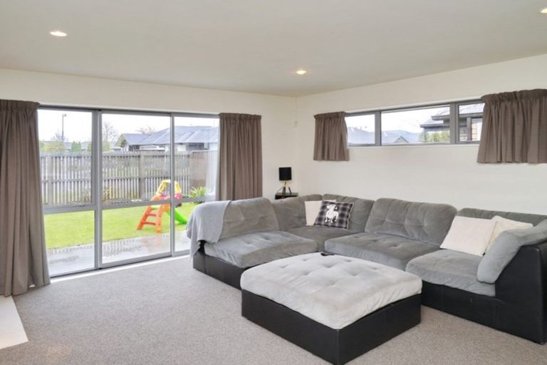 Photo of property in 23 Charente Way, Yaldhurst, Christchurch, 8042