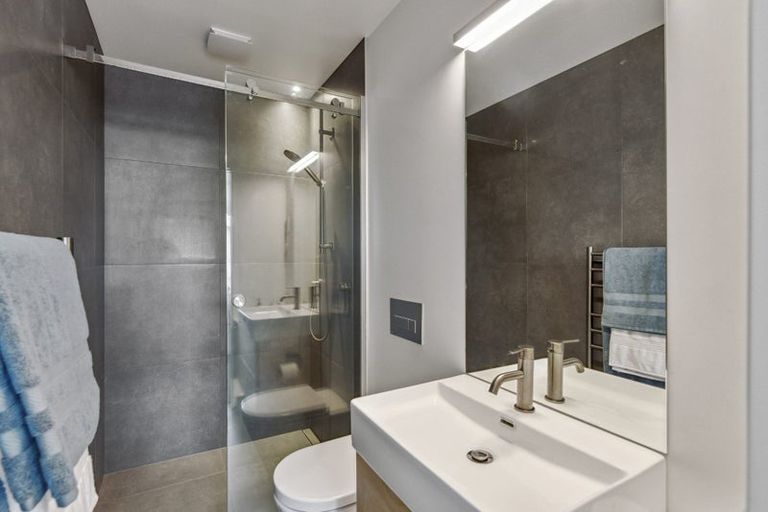 Photo of property in 384d Kapiti Road, Paraparaumu Beach, Paraparaumu, 5032