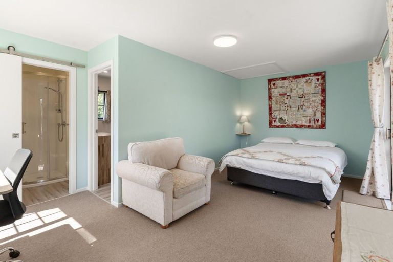 Photo of property in 96b Kent Street, Carterton, 5713