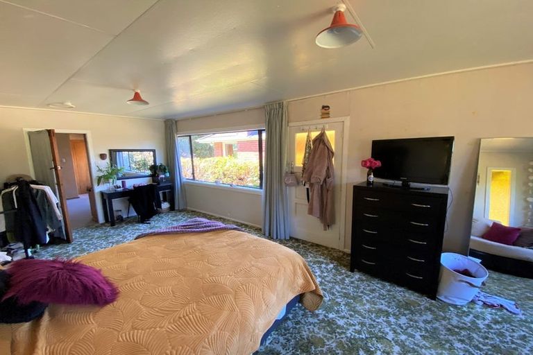 Photo of property in 8 Derwent Street, Helensburgh, Dunedin, 9010