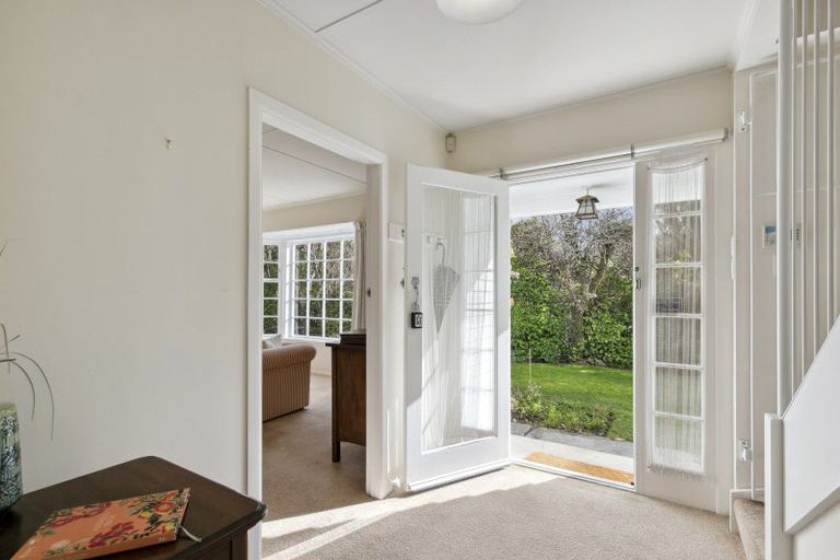 Photo of property in 47 Warwick Street, Wilton, Wellington, 6012