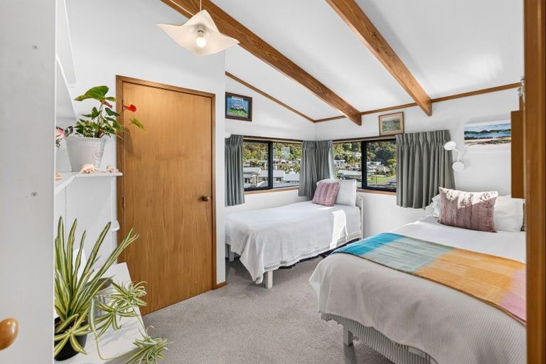 Photo of property in 4 Davis Crescent, Paihia, 0200
