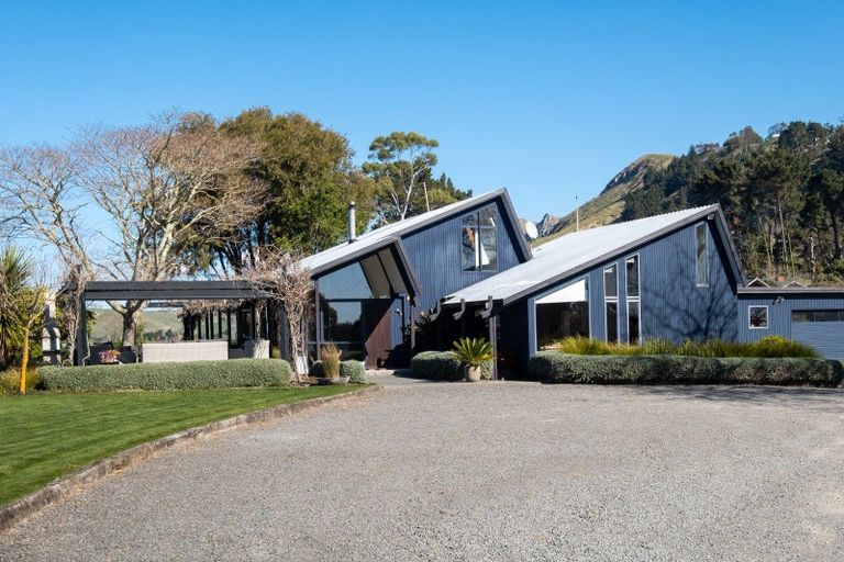 Photo of property in 35 Waimarama Road, Havelock North, 4294