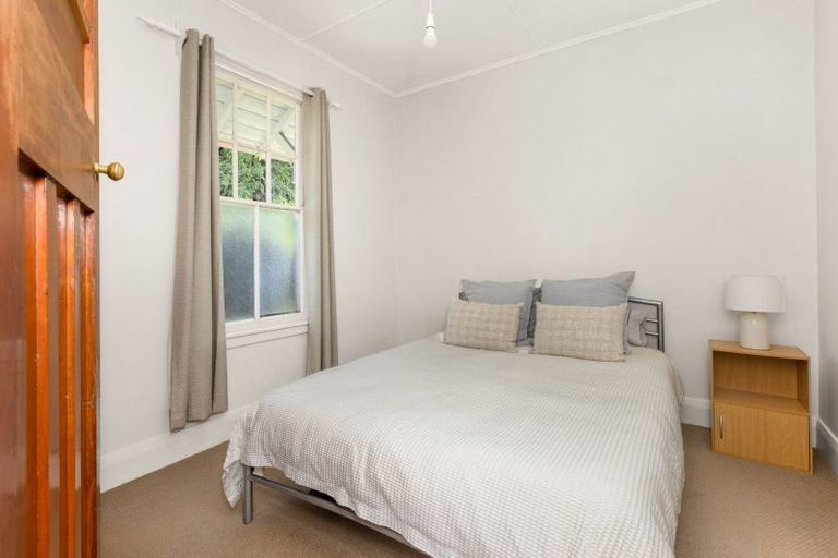 Photo of property in 917 Willowpark Road North, Mayfair, Hastings, 4122