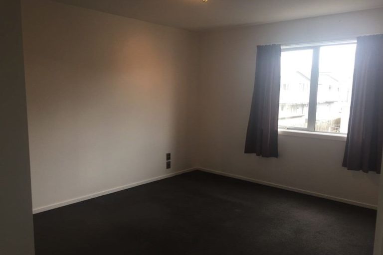 Photo of property in 10/16 Hutcheson Street, Sydenham, Christchurch, 8023