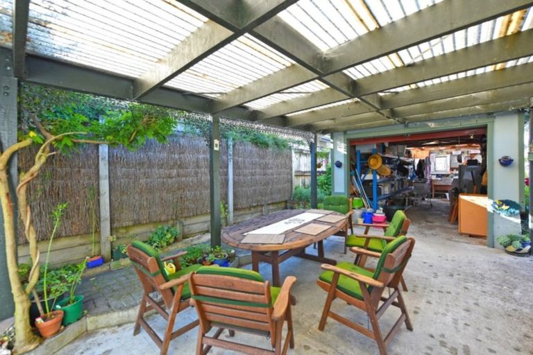 Photo of property in 4 Pempsey Street, Silverstream, Upper Hutt, 5019