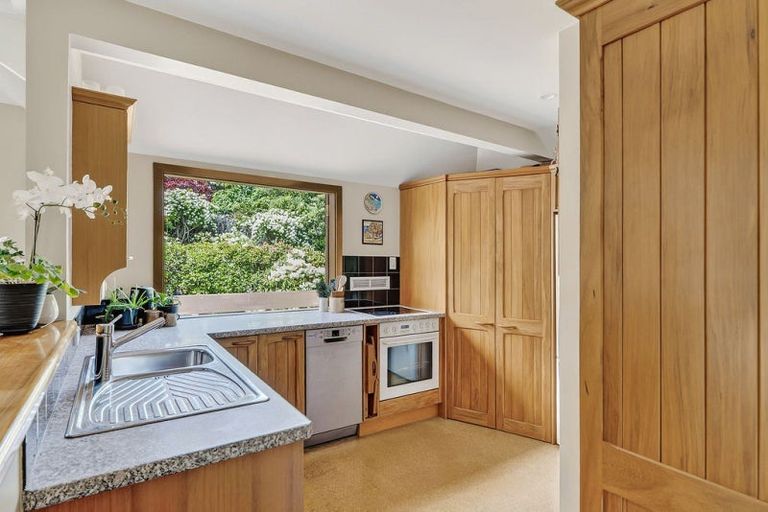 Photo of property in 18 Kowhai Drive, Wanaka, 9305