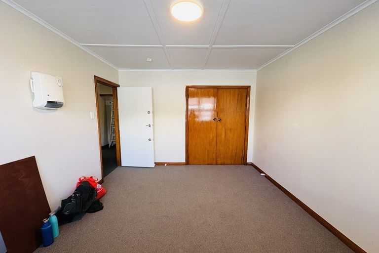 Photo of property in 11 Brentwood Avenue, Highbury, Palmerston North, 4412