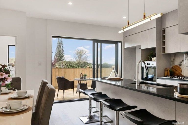 Photo of property in 9d Helvetia Road, Pukekohe, 2120