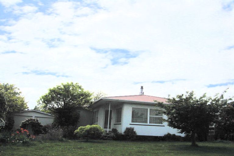 Photo of property in 17 Shelley Crescent, Stoke, Nelson, 7011