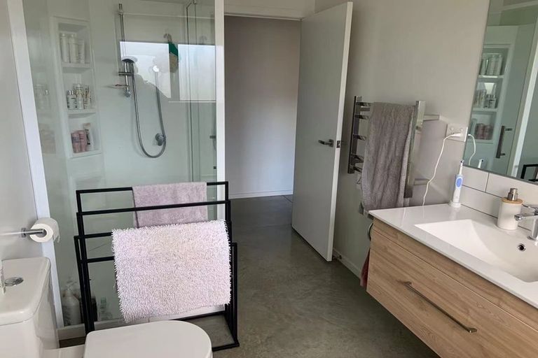 Photo of property in 28 Ladeira Place, Fitzroy, Hamilton, 3206