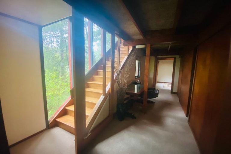 Photo of property in 52 Park Hill Road, Birkenhead, Auckland, 0626