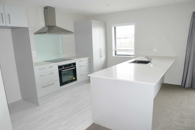 Photo of property in 32 Lomu Way, Rolleston, 7615