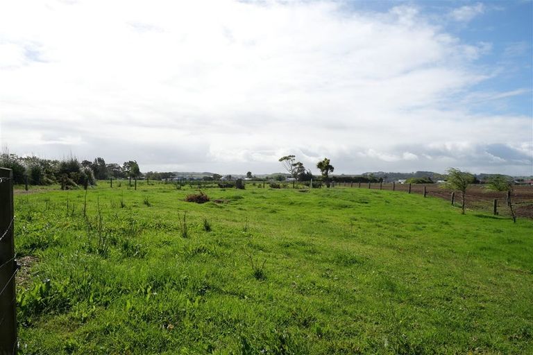 Photo of property in 27 Matarau Road, Awanui, 0483