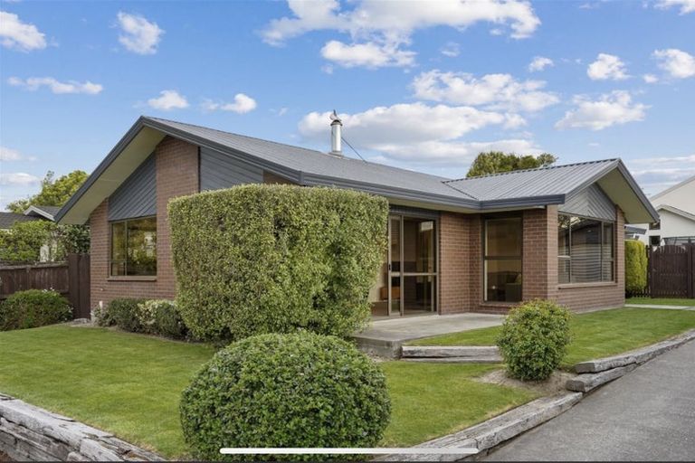 Photo of property in 14 Melissa Place, Burnside, Christchurch, 8042