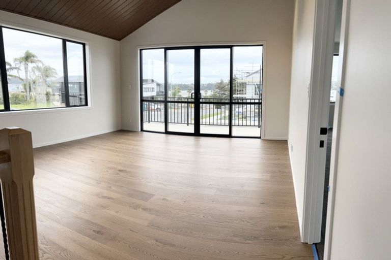 Photo of property in 3 Turbine Way, Hobsonville, Auckland, 0616