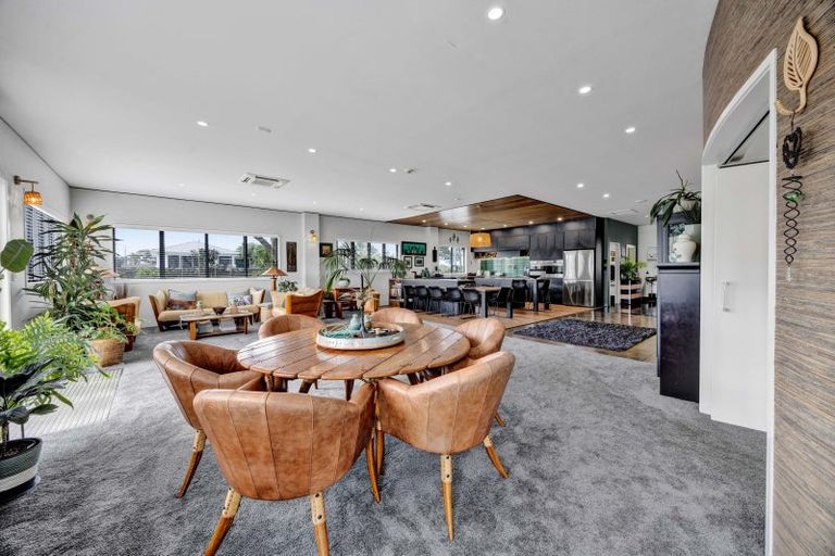 Photo of property in Headlands Opunake, 32 Fox Street, Opunake, 4616