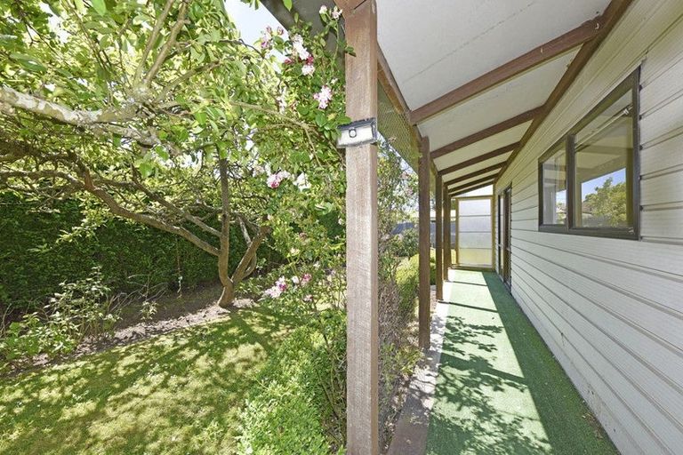 Photo of property in 5 Westcott Street, Dallington, Christchurch, 8061