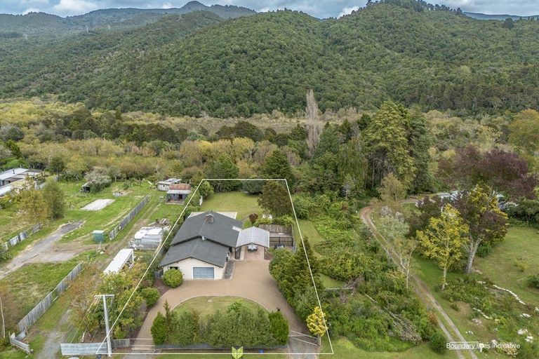 Photo of property in 477 Matariki Street, Tokaanu, Turangi, 3381
