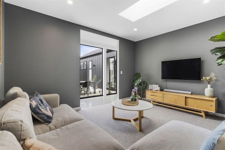 Photo of property in 49 Grayson Road, Wainui, Silverdale, 0992