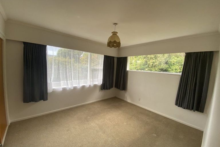 Photo of property in 23 Oriel Avenue, Tawa, Wellington, 5028