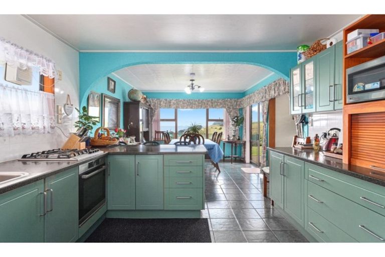 Photo of property in 72 Thompson Road, Waiotahe, Opotiki, 3198