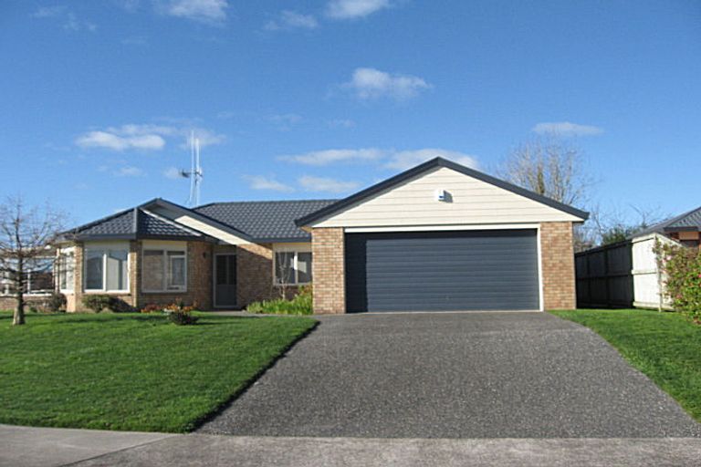 Photo of property in 8 Northmeadow Drive, Rototuna, Hamilton, 3210