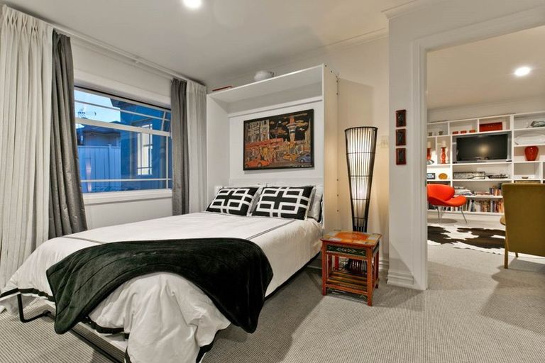 Photo of property in 11 Kimberly Grove, Greenhithe, Auckland, 0632