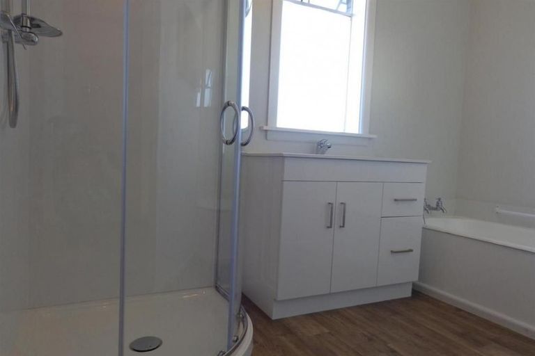 Photo of property in 2/223 Springfield Road, St Albans, Christchurch, 8014