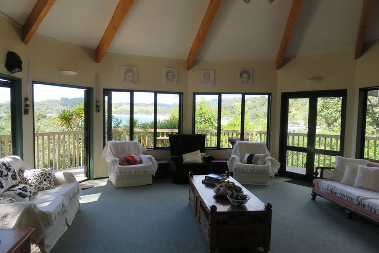 Photo of property in 24 Ohawini Road, Oakura, Hikurangi, 0184