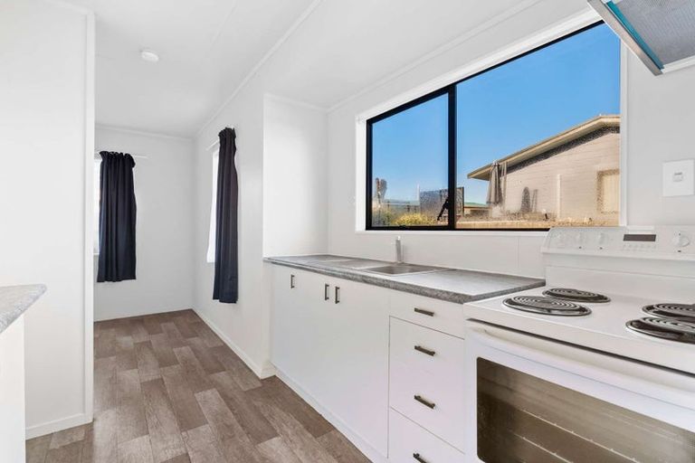 Photo of property in Sunrise Avenue, Owhata, Rotorua, 3010