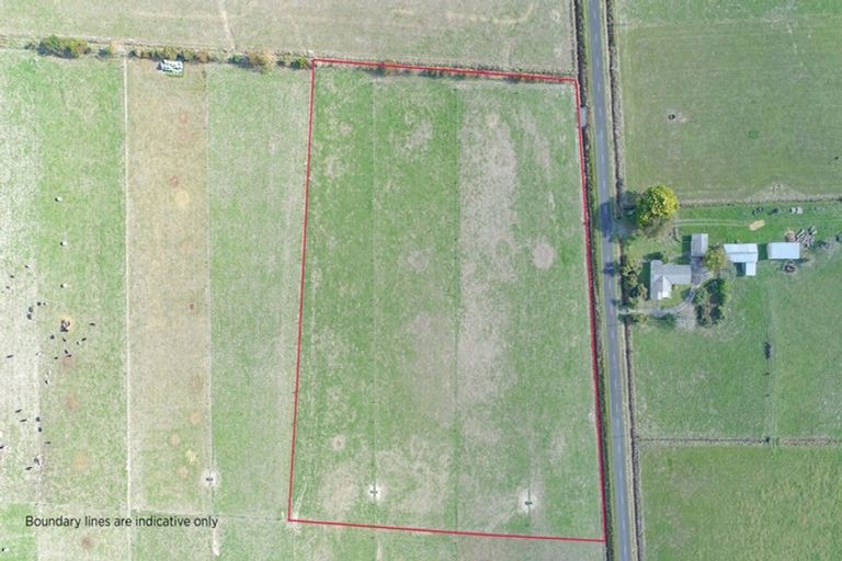 Photo of property in 90 Rawerawe Road, Ngatea, 3597