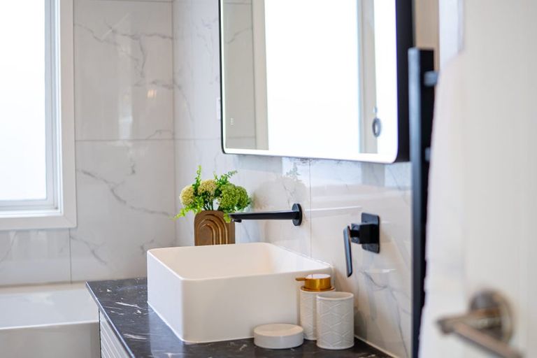 Photo of property in 206b Clovelly Road, Bucklands Beach, Auckland, 2012