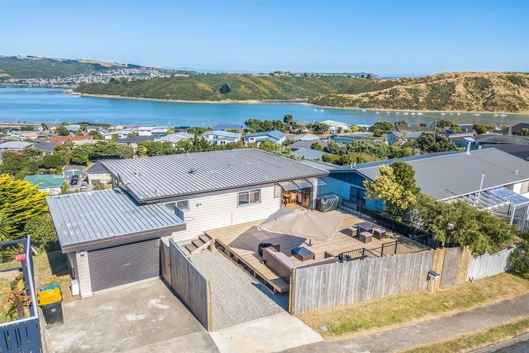 Photo of property in 40 Eskdale Road, Papakowhai, Porirua, 5024