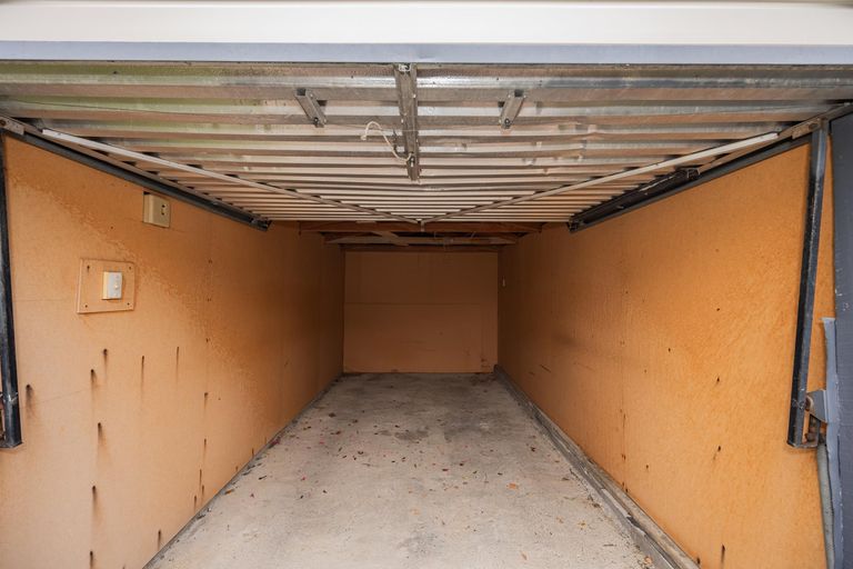 Photo of property in 25 Freyberg Avenue, Kurow, 9435