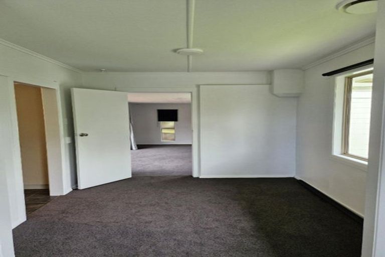 Photo of property in 7a Woodleigh Street, Frankleigh Park, New Plymouth, 4310