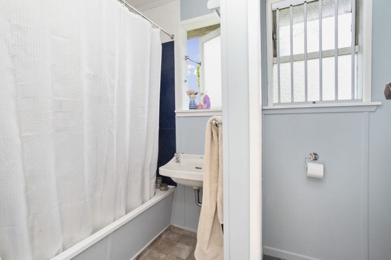 Photo of property in 87 Ladies Mile, Manly, Whangaparaoa, 0930