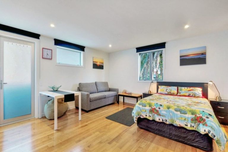 Photo of property in 6a Taylor Road, Papamoa Beach, Papamoa, 3118