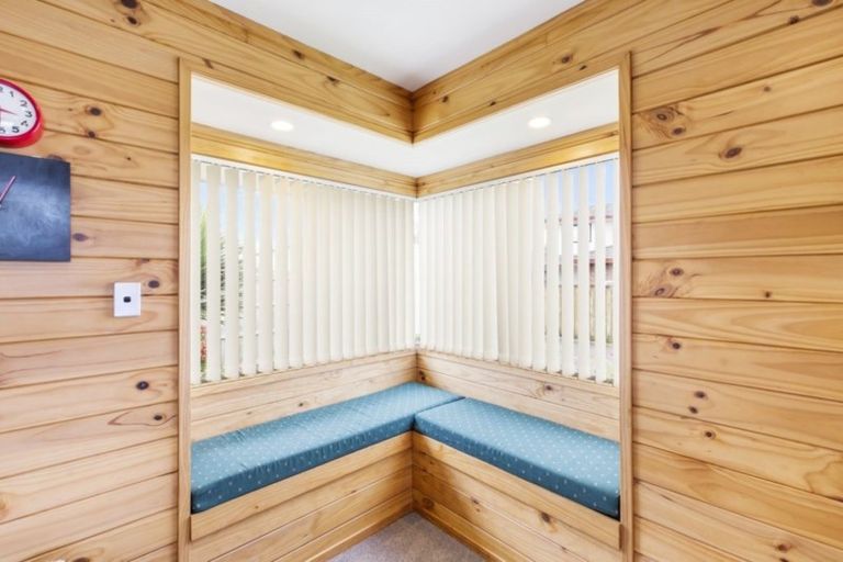 Photo of property in 97h Settlement Road, Papakura, 2110